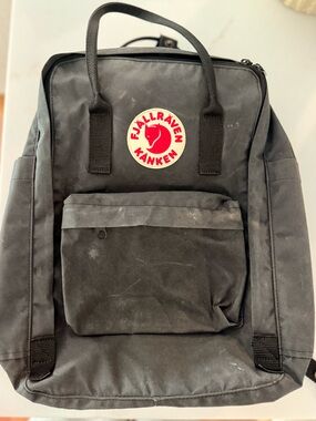 Fjällräven Kånken Laptop 15” Backpack – Black